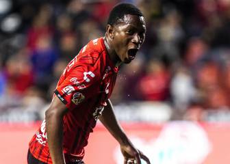 Angulo firmó el segundo triunfo de Xolos en el torneo