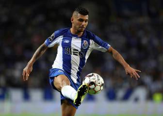 'Tecatito' Corona es nombrado MVP de la Liga de Portugal
