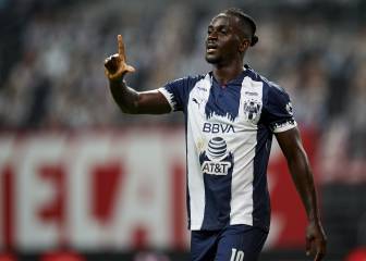 Turco sobre Loba: “Estoy feliz por él, nos ayudó con 2 goles”