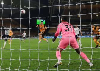 Raúl volvió a anotar, pero los Wolves cayeron frente al City