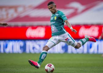 Tesillo celebró su renovación con serenata esmeralda