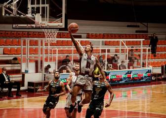 Vuelve a tropezar Fuerza Regia, ahora contra Plateros en el inicio de la serie