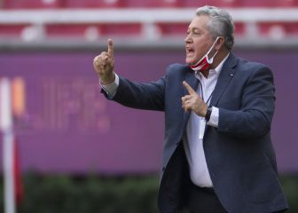 Vucetich ya piensa en dos o tres refuerzos para Chivas