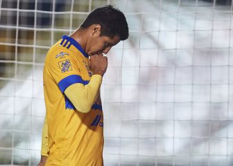 Ayala iguala récord de Boy y lo celebra con un autogol y roja