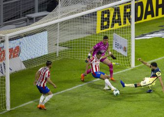 'Tiba' Sepúlveda y su joya defensiva en la línea de gol