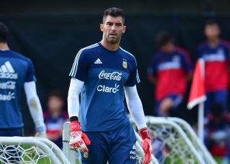 Puebla está interesado en el arquero Mariano Andújar