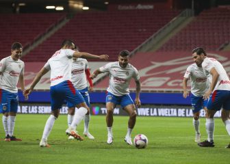 'Vuce' va con todo; Brizuela, Vega, Antuna y 'J.J.' de arranque