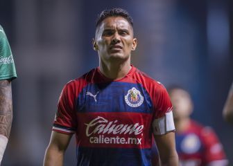 'Gallito' Vázquez deja a Chivas y es nuevo futbolista del Toluca