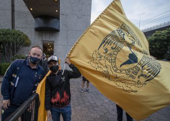 Afición de Pumas fue al hotel para alentar a los jugadores