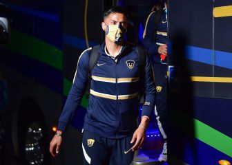 ¡Hazte a un lado! Talavera sale en lugar de Julio González