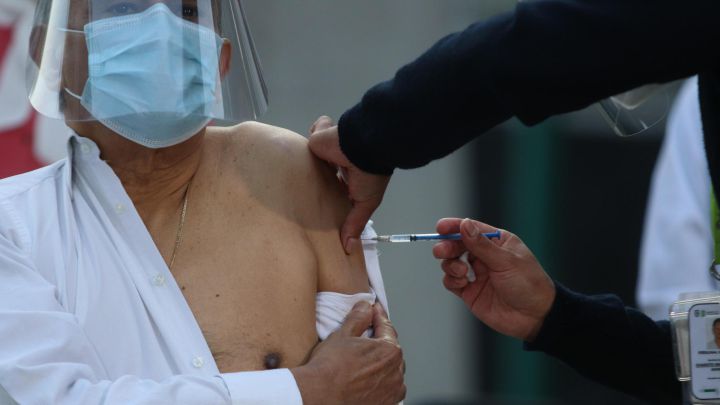 Vacuna Pfizer a México: cuándo comenzará la vacunación y quiénes serán los primeros