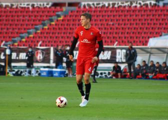 Atlas pierde a su figura para el debut: Julio Furch sufrió fractura