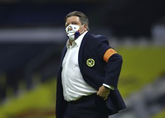 Herrera revela que lo buscan en China y Arabia para dirigir