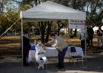 Razones por las que la vacuna contra COVID-19 no se aplicará a menores de 16 años