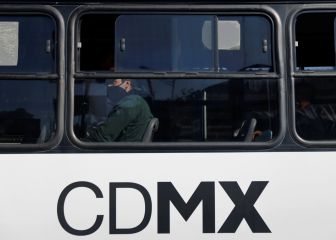 Ponen en cuarentena a la tripulación que viajó con AMLO el domingo