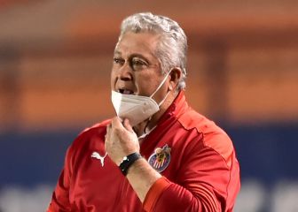 Peláez respalda a 'Vuce' y descarta problemas en el vestidor