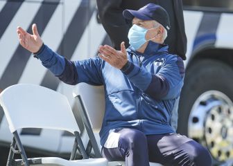 Aguirre responde a críticas por posible conocimiento de jugadores con COVID-19