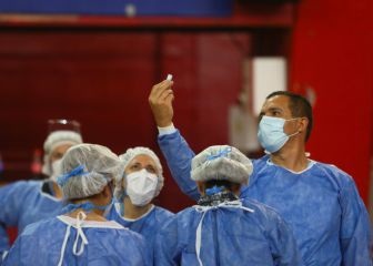 Todos los adultos mayores serán vacunados, no necesitan hacer fila, indicó López-Gatell