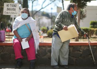 Este lunes inició la vacunación de adultos mayores