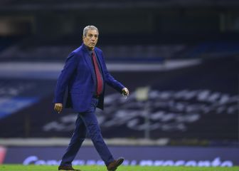 Tomás Boy se molesta por alineación alternativa del Cruz Azul