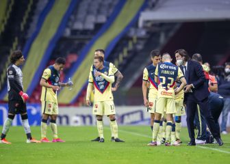 Henry Martín regresa al once inicial y Roger va a la banca