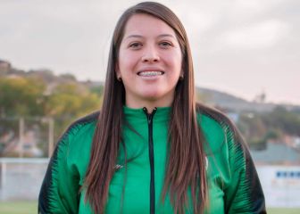 Ana María Zavala, entrenadora, rompe muros en el fútbol varonil