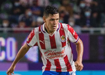 Baja previo al Clásico: Chivas pierde a Lalo Torres por COVID-19