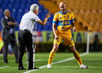 Debemos buscar jugar más en conjunto: Ricardo Ferretti