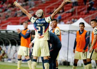 Henry Martin amplió la ventaja con un golazo en el Clásico