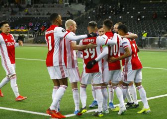 Edson Álvarez anotó en la goleada del Ajax
