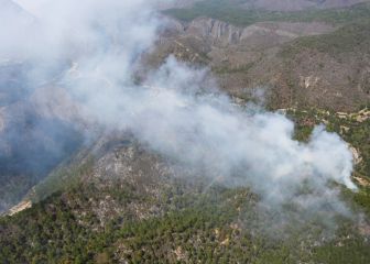 Gobierno federal ‘bombardea’ nubes en el norte del país para combatir incendios