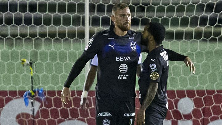 Monterrey atlético pantoja Clearance