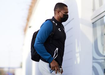 Gallos desea renovar a Valencia por un año mas