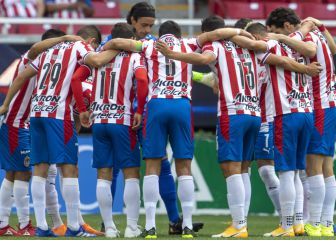 Chivas modificaría su esquema ante Cruz Azul