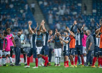 Rayados festeja con su afición la victoria contra Atlético Pantoja