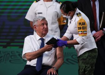 Vacuna coronavirus: cuándo se pondrá AMLO la segunda dosis y posibles efectos
