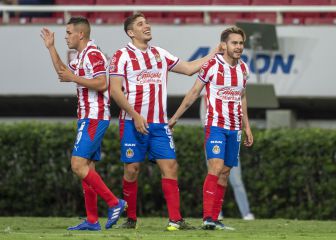 Chivas trollea a Atlas por 70 años sin títulos