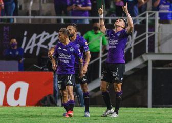 Mazatlán mantiene la esperanza de repesca al golear a León