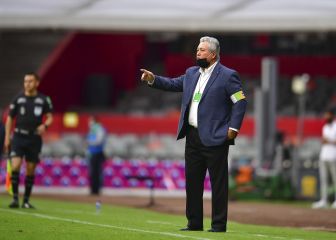 Víctor Manuel Vucetich seguirá al frente de Chivas