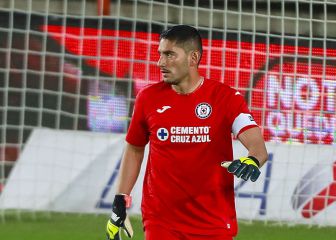 Jesús Corona espera que Cruz Azul gane como sea