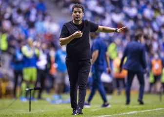 Nicolás Larcamón renueva con Puebla por 18 meses