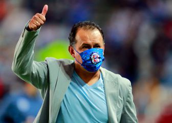 Reynoso, primero en ganar un título como jugador y técnico de Cruz Azul