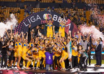 Tigres obtiene el bicampeonato tras golear a Chivas