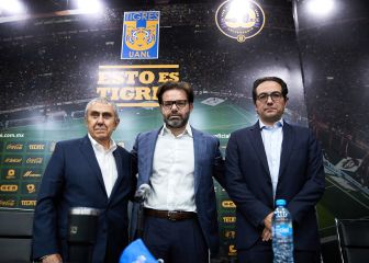 Tigres hace oficial el relevo de Mauricio Culebro por el 'Inge' en la presidencia