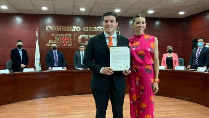 Comisión Electoral de Nuevo León entrega constancia de mayoría a Samuel García