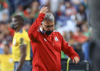 Los expertos cuestionan a Martino por los resultados