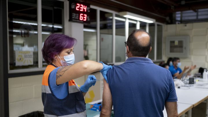 Baja California es el primer estado en vacunar a personas de 18 a 39 años 