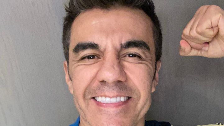Adrian Uribe Confiesa Que Tenia Miedo De No Despertar Cuando Estuvo En Terapia Intensiva As Mexico