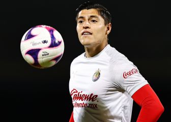 Detectan problema cardiaco a Ronaldo Cisneros, pero podrá jugar