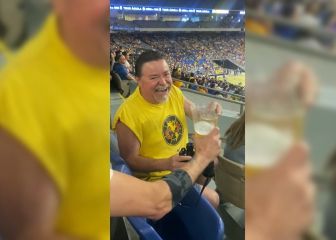 Aficionado del 'Ame' metió alcohol al estadio con unos binoculares falsos